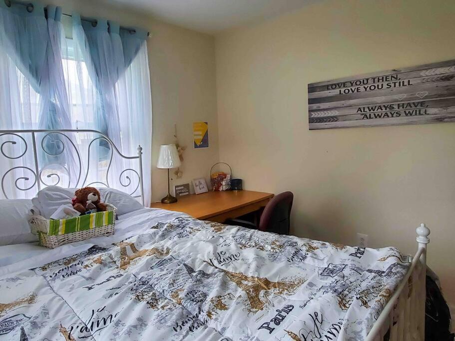 5 Star Room/Close To Town Center And Everything/5 Min Walk Metro روكفيل، ماريلاند المظهر الخارجي الصورة